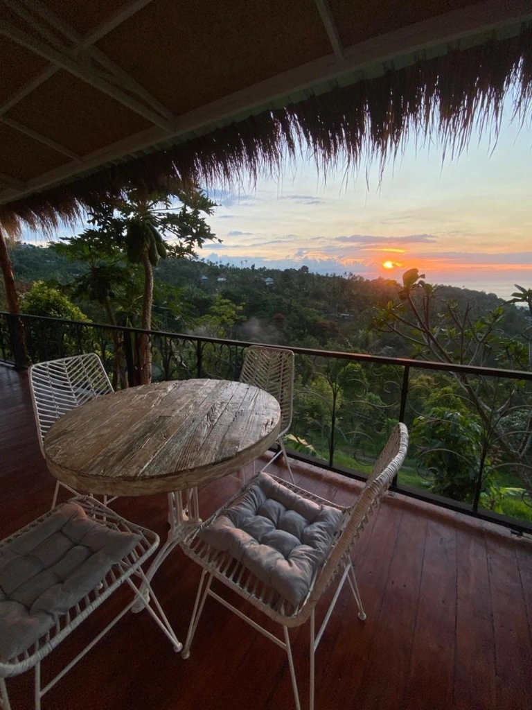 Cozy Bungalow with Ocean Views, 2-bed villa for rent in North Bali – photo 5 of 15