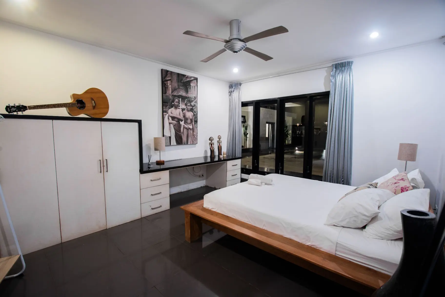 Topical Villa Lily , Lovina - North Bali, 4-bed villa for rent in North Bali – photo 15 of 15