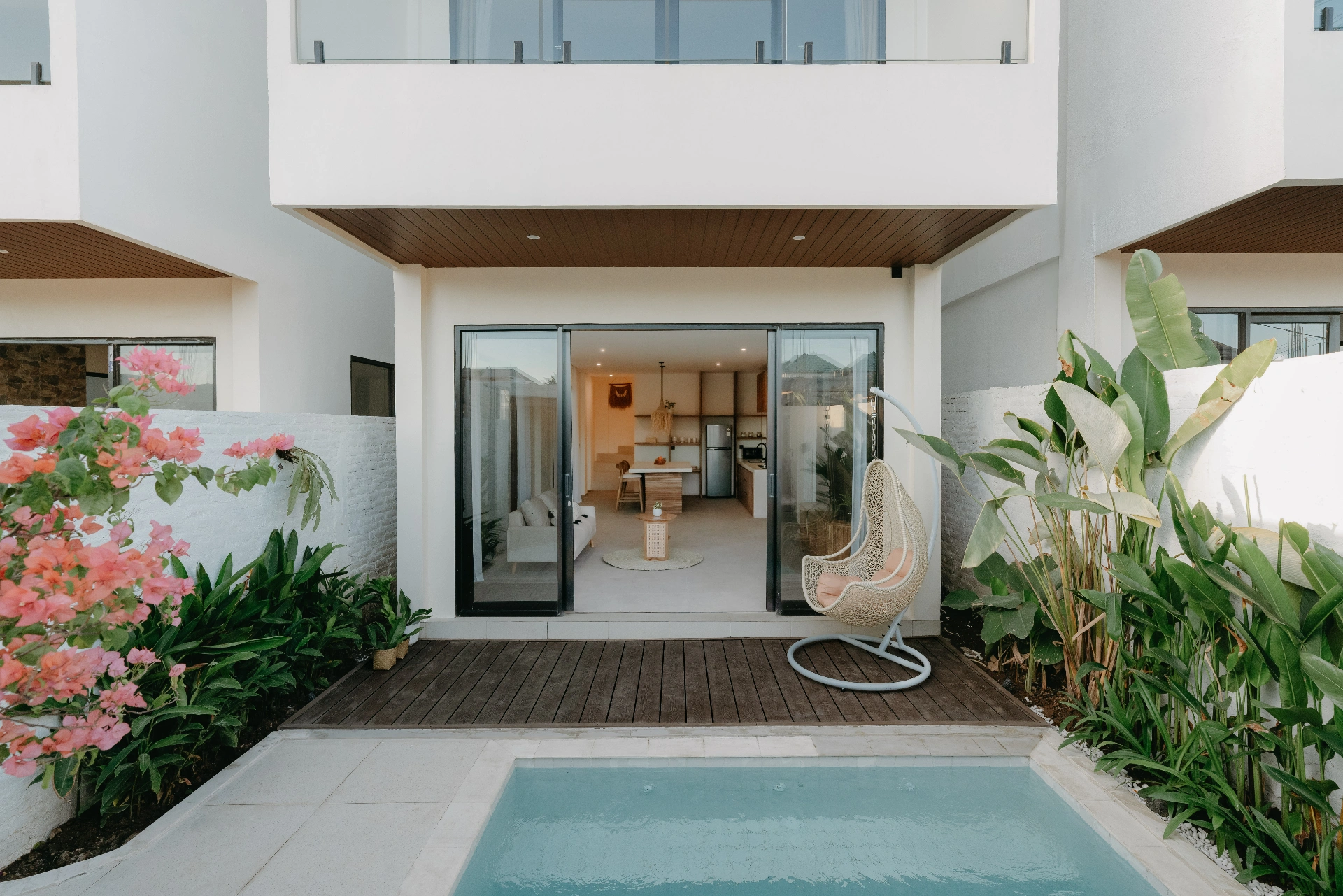 2 Bedroom Brand New Villa for Monthly and Yearly Rent Close to Lima Beach, 2-bed villa for rent in Pererenan – photo 2 of 15