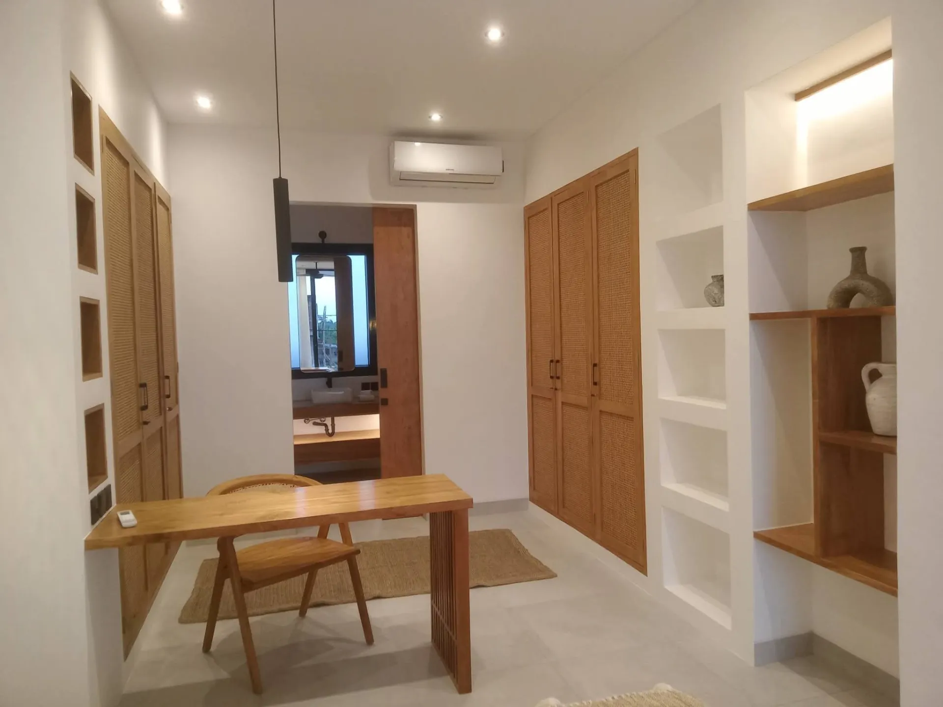 2 Bedroom Villa in Tumbak Bayuh, 2-bed villa for rent in Pererenan – photo 10 of 13