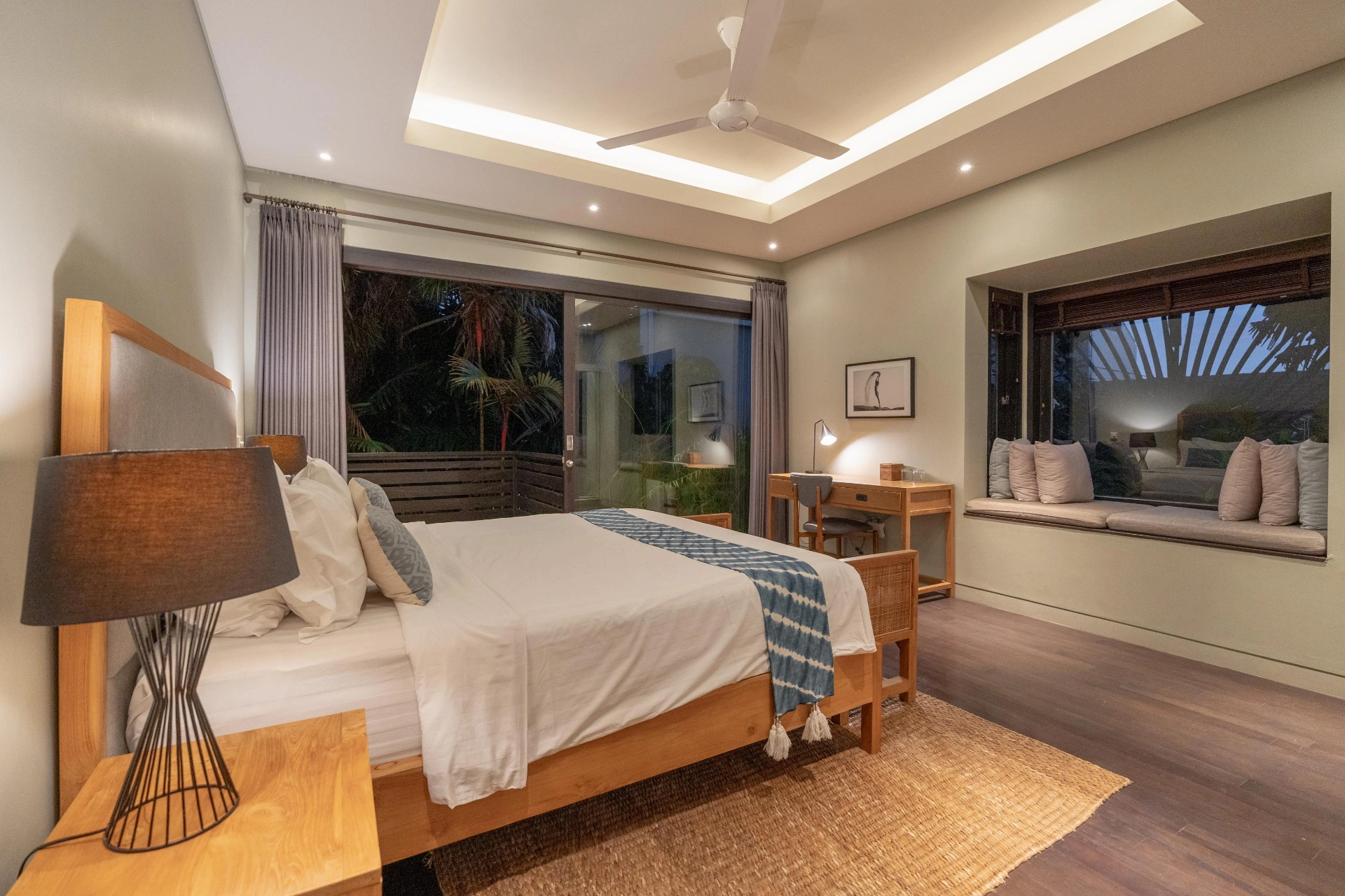 Villa Ixora - Spacious 4BR Villa near Canggu Beach & Restaurants, 4-bed villa for rent in Canggu – photo 7 of 15
