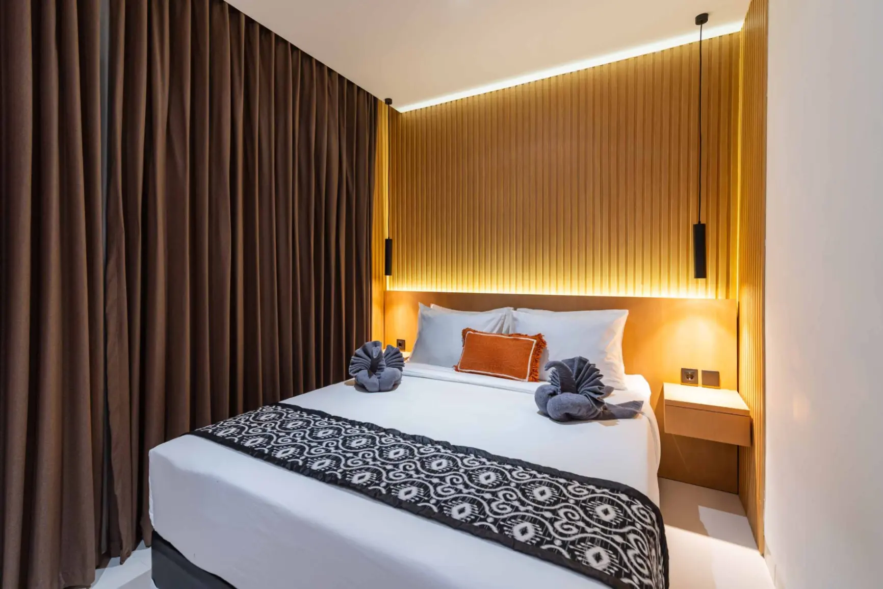 New LUXURY 3 Bedroom Modern Villa in Jimbaran Uluwatu, 3-bed villa for rent in Uluwatu – photo 12 of 15