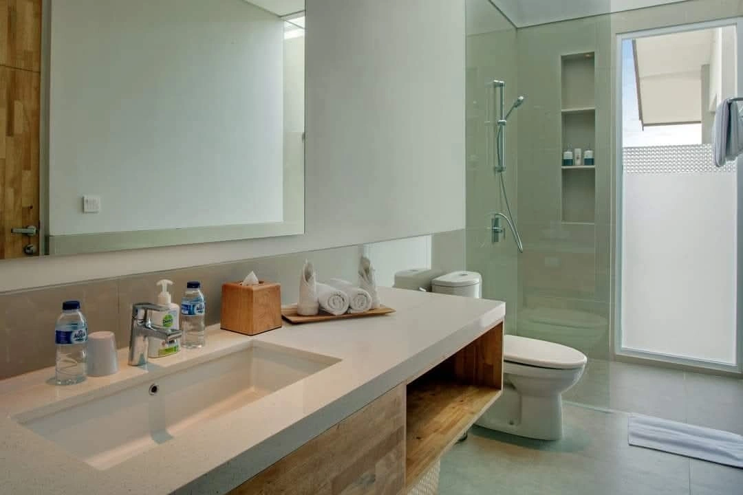 Villa For Rent 4 Bed In Berawa,Tibubeneng Bali, 4-bed villa for rent in Canggu – photo 3 of 14
