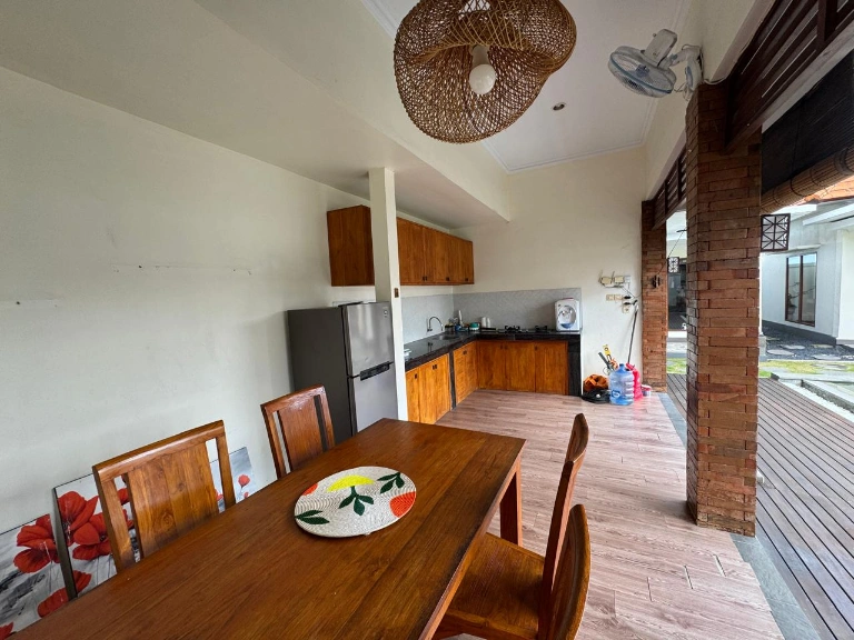 Spacious and Quite 3 Bedroom Villa in Padonan Canggu, 3-bed villa for rent in Canggu – photo 4 of 15