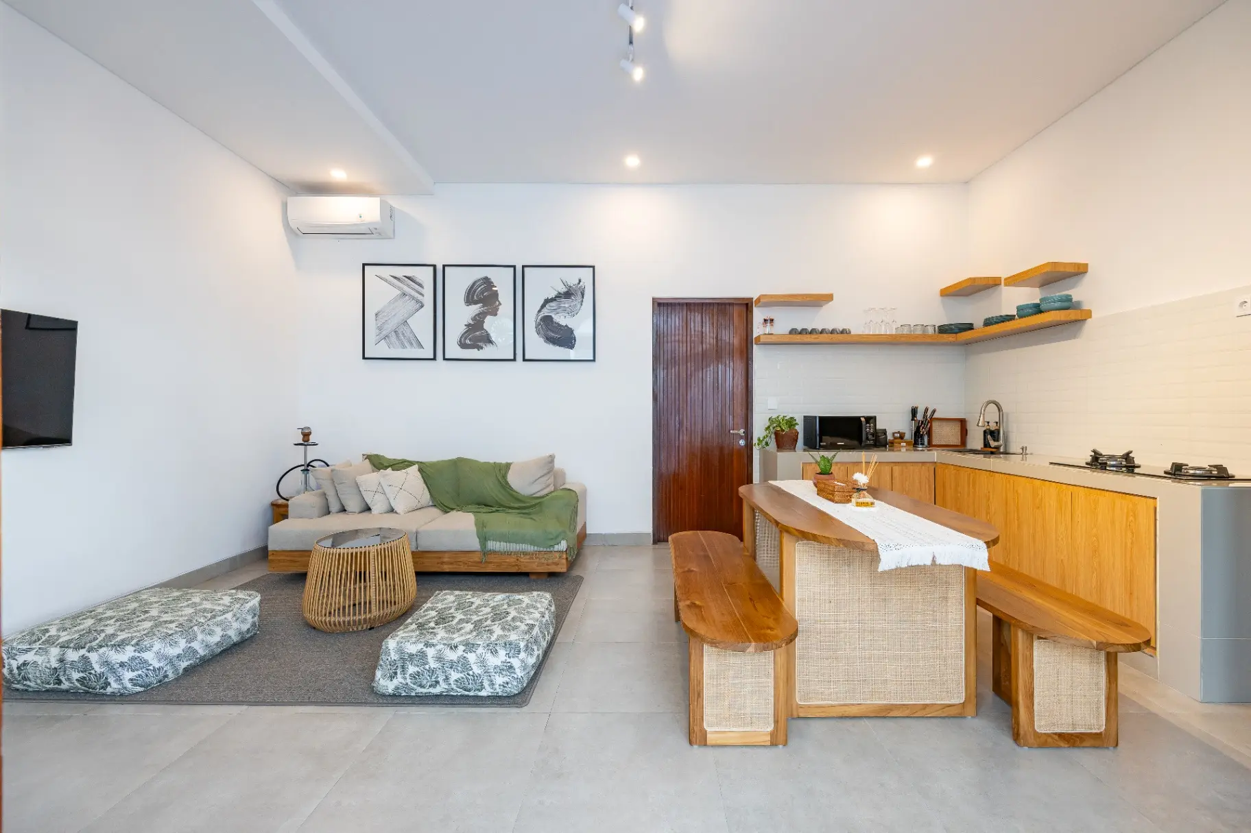 Peaceful 3BR Villa w/Private Pool & Ricefield view, 3-bed villa for rent in Canggu – photo 9 of 15