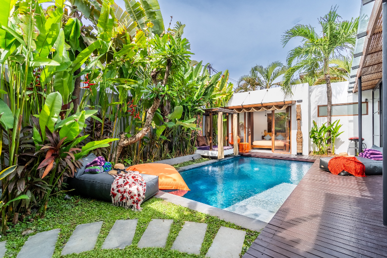 Design • Peaceful Zen • 5' Bike @Beach •BBQ• Seminyak-Canggu, 3-bed villa for rent in Seminyak – photo 15 of 15