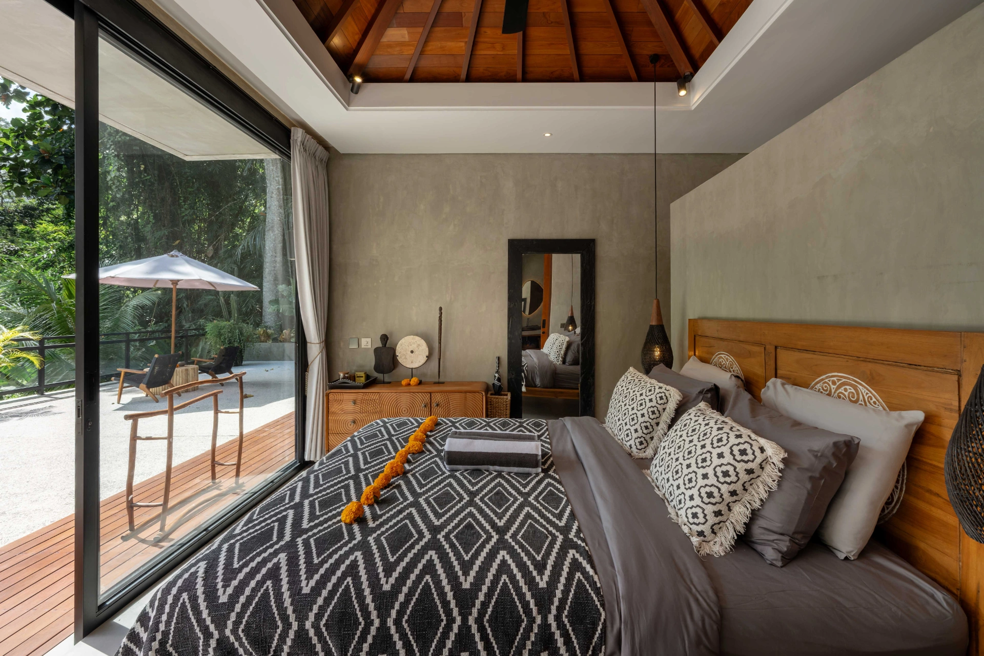 3-Bedroom Villa with Tropical Jungle Ambience in Cepaka, 3-bed villa for rent in Tabanan – photo 15 of 15