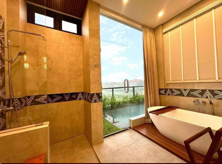 Villa For Rent 4 Bed In Berawa,Badung Bali, 4-bed villa for rent in Canggu – photo 8 of 15