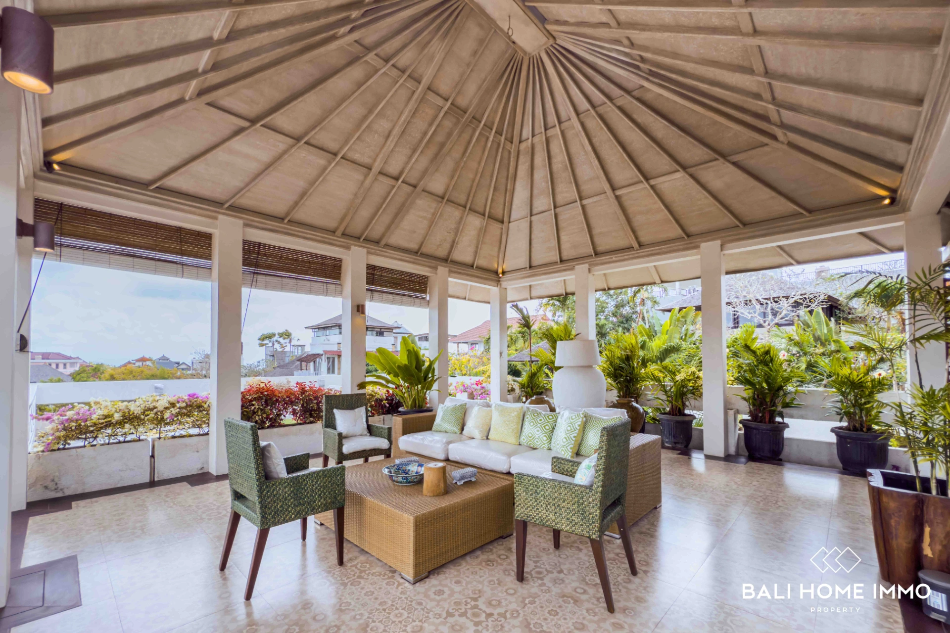 Ocean View 4 Bedroom Villa for Rent & Sale Freehold in Ungasan, 4-bed villa for rent in Uluwatu – photo 3 of 15