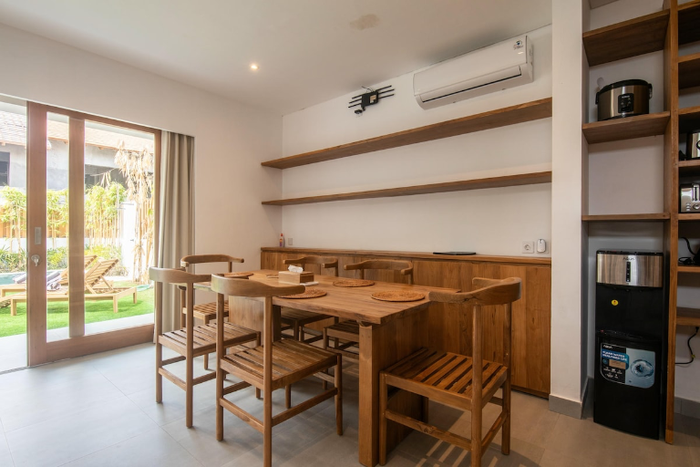 Villa Gamelan — 3BR Uluwatu Villa, 5 Mins to the Beach, 3-bed villa for rent in Uluwatu – photo 5 of 15