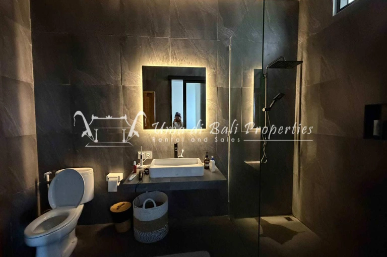 3BR Villa for Rent at Pererenan, Bali, 3-bed villa for rent in Pererenan – photo 12 of 12