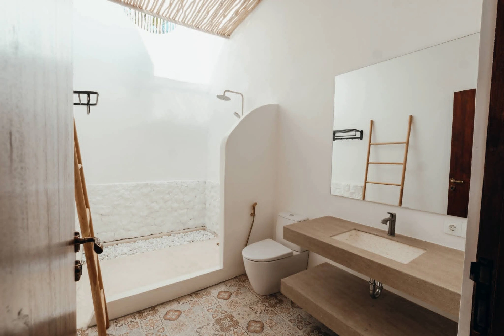 Villa For Rent 3 Bed In Umalas,Kerobokan Bali, 3-bed villa for rent in Canggu – photo 11 of 15