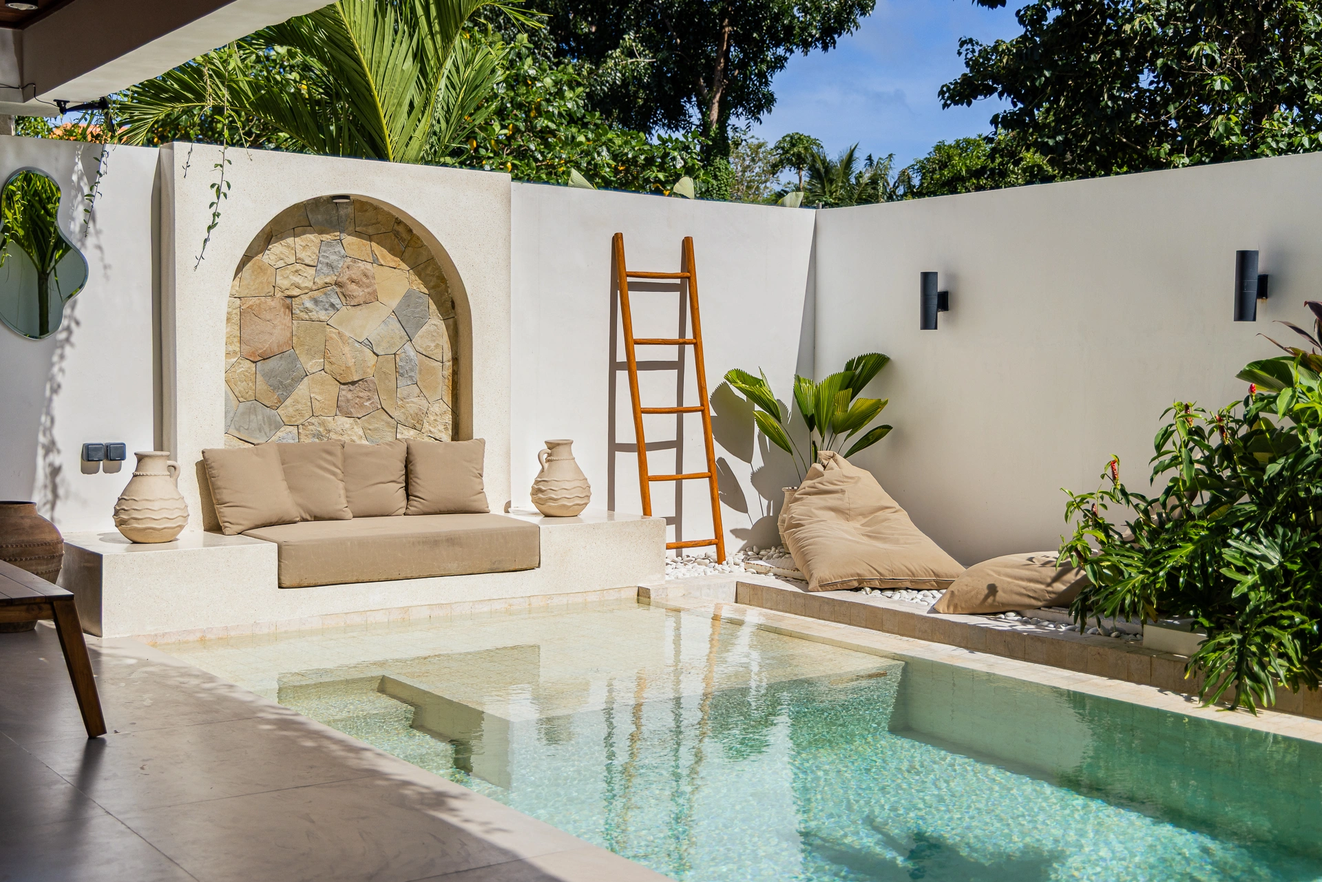 VILLA AMEZA: a peaceful tropical hideaway in Nyang Nyang, Uluwatu, 2-bed villa for rent in Uluwatu – photo 4 of 15