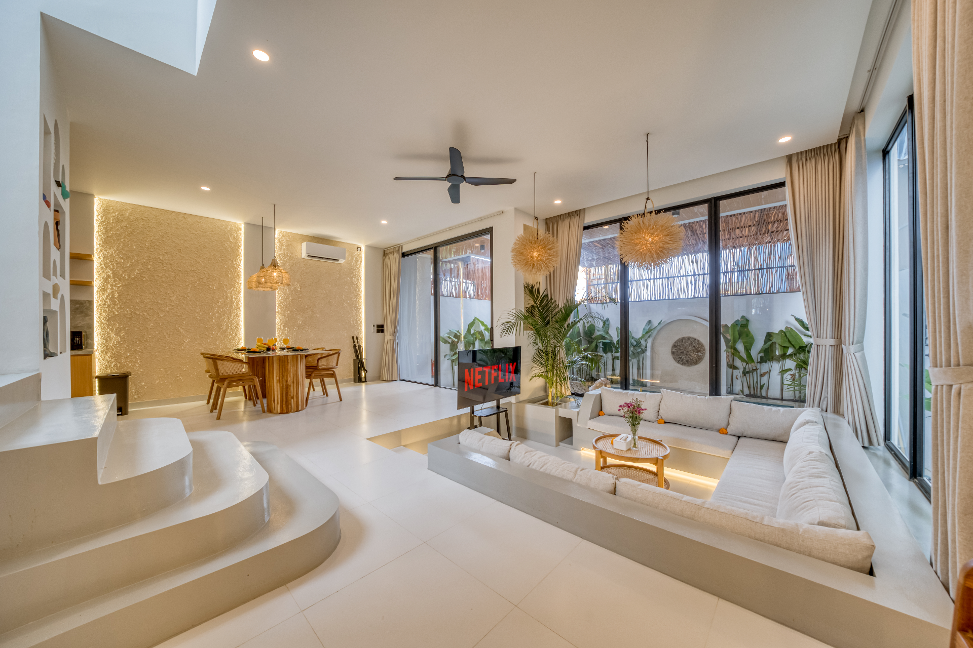 Chic 2bd Canggu Villa w/ Pool - Construction near!, 2-bed villa for rent in Canggu – photo 3 of 14