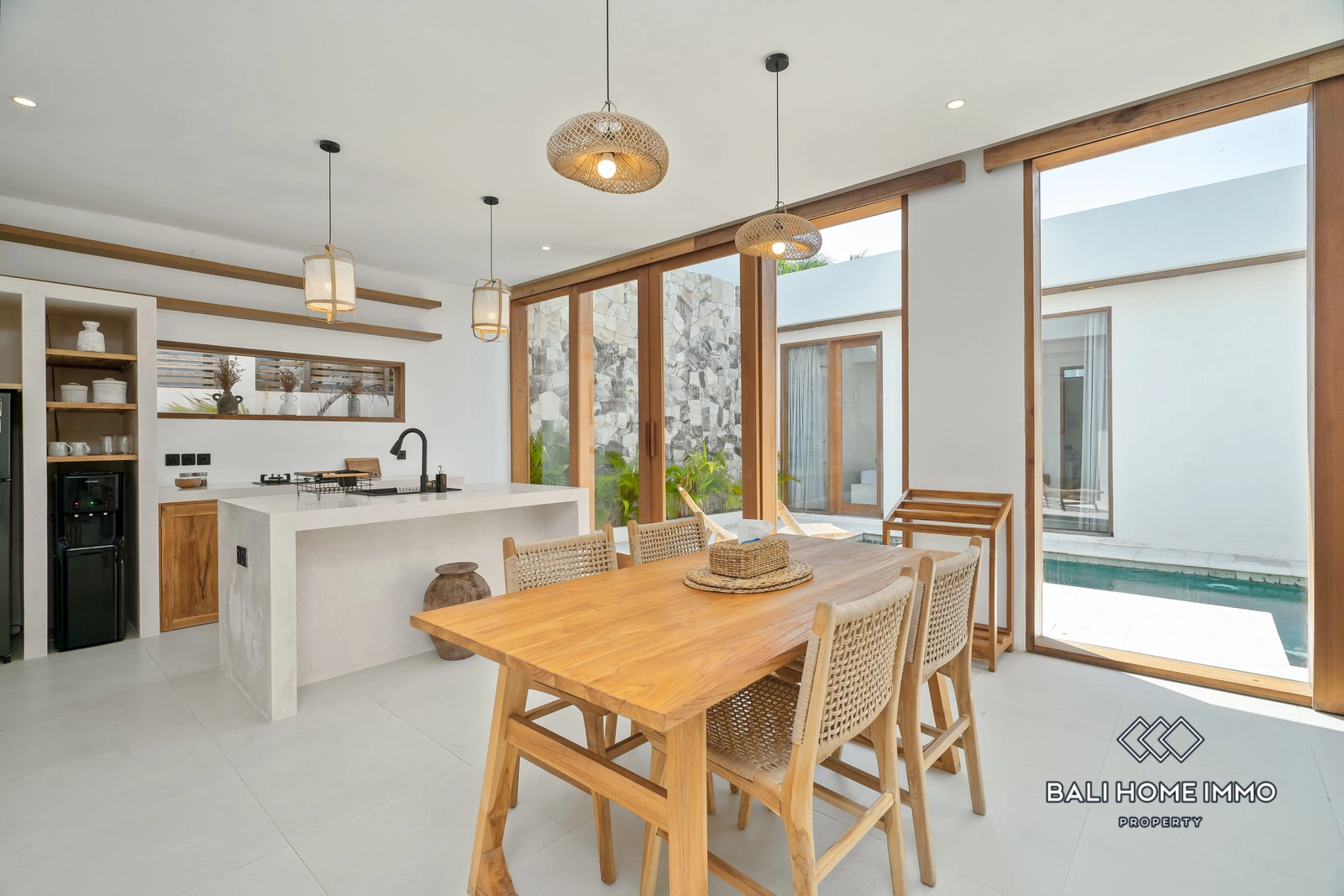 Elegant 2-bedrooms Tropical Villa for Rent & Sale in Bingin, 2-bed villa for rent in Uluwatu – photo 10 of 15