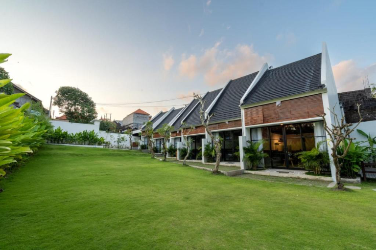 1BR Modern Mezzanine Apartment – Canggu, 1-bed villa for rent in Canggu – photo 9 of 13