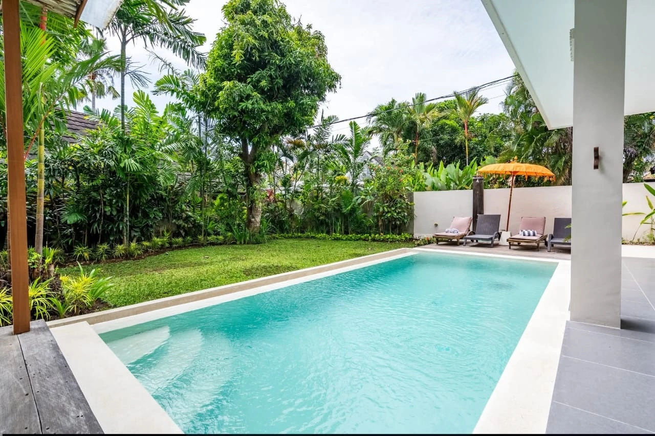 Villa For Rent 3 Bed In Batu Bolong,Canggu Bali, 3-bed villa for rent in Canggu – photo 3 of 8