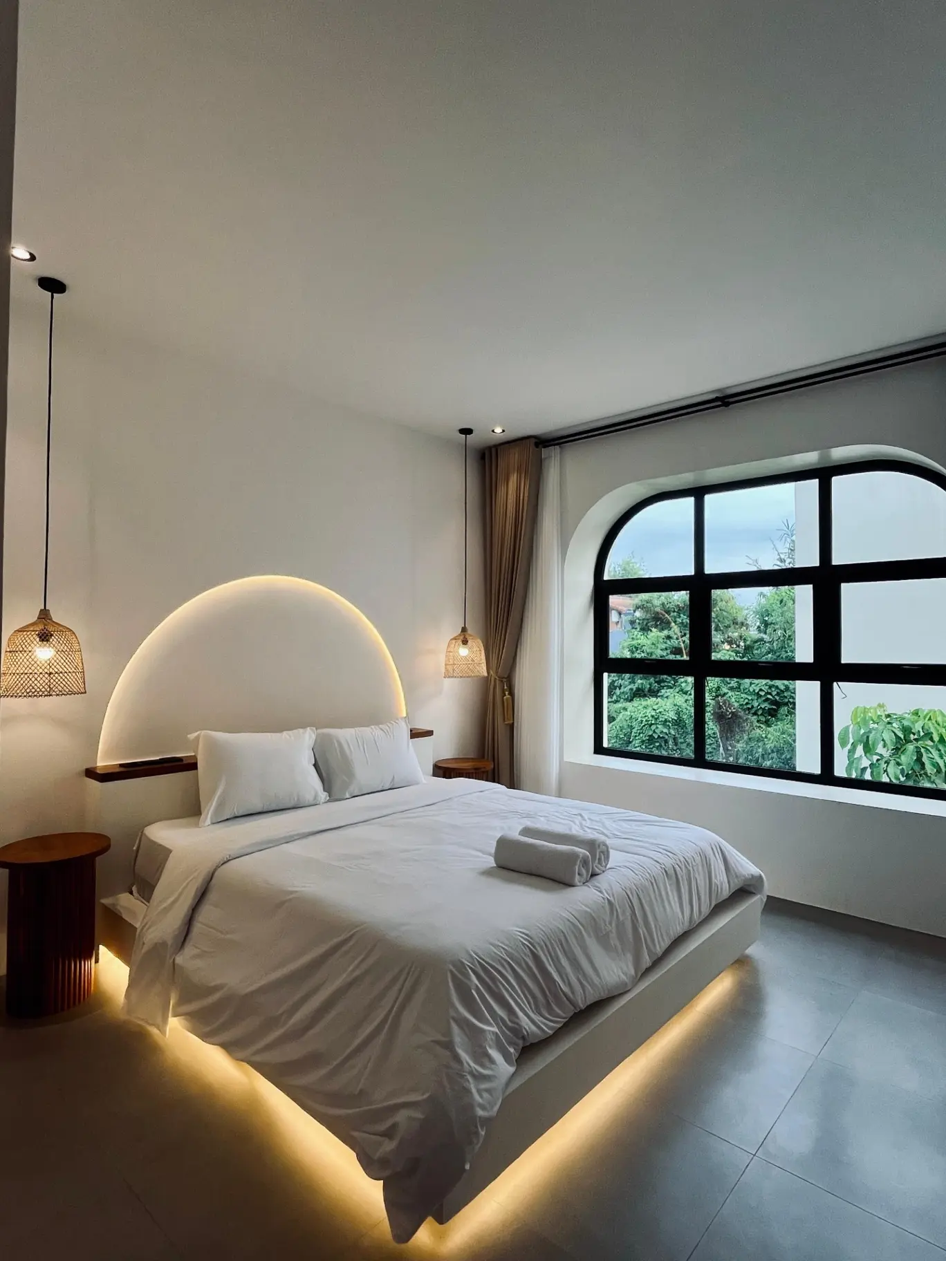 Large 2 Bedroom Mediterranean Elegance Villa in Pererenan, 2-bed villa for rent in Canggu – photo 2 of 15