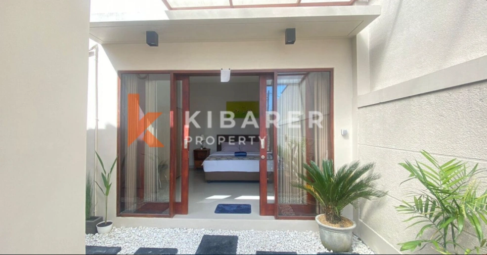 Cozy Two Bedroom Complex Villa With Open Living in Ungasan, 2-bed villa for rent in Uluwatu – photo 5 of 9