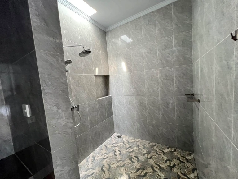 New 2 Bedroom Padonan Canggu with Rooftop in Quiet area, 2-bed villa for rent in Canggu – photo 10 of 15