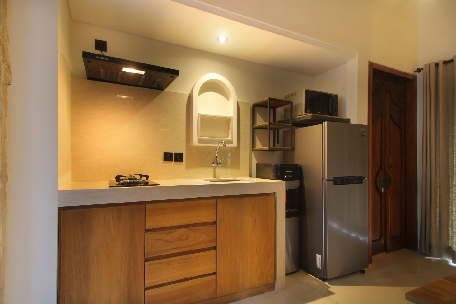 CABALI APARTMENT - UNIT 5 (Kitchen & Pool), 2-bed villa for rent in Pererenan – photo 5 of 12