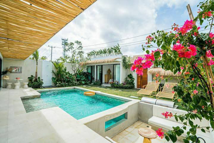 Villa For Rent 4 Bed In Kerobokan,Badung Bali, 4-bed villa for rent in Canggu – photo 6 of 15