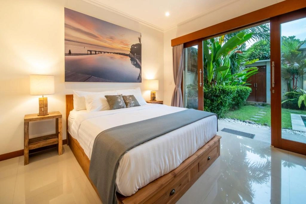 Monthly Rent Villa 4 Bedroom (Kerobokan) By Nami Bali, 4-bed villa for rent in Canggu – photo 5 of 12