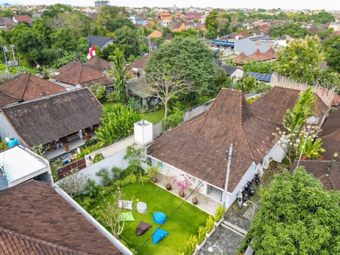 Villa Plum – White Vintage Style 3-Bedroom Villa in Babakan Canggu, 3-bed villa for rent in Canggu – photo 11 of 15