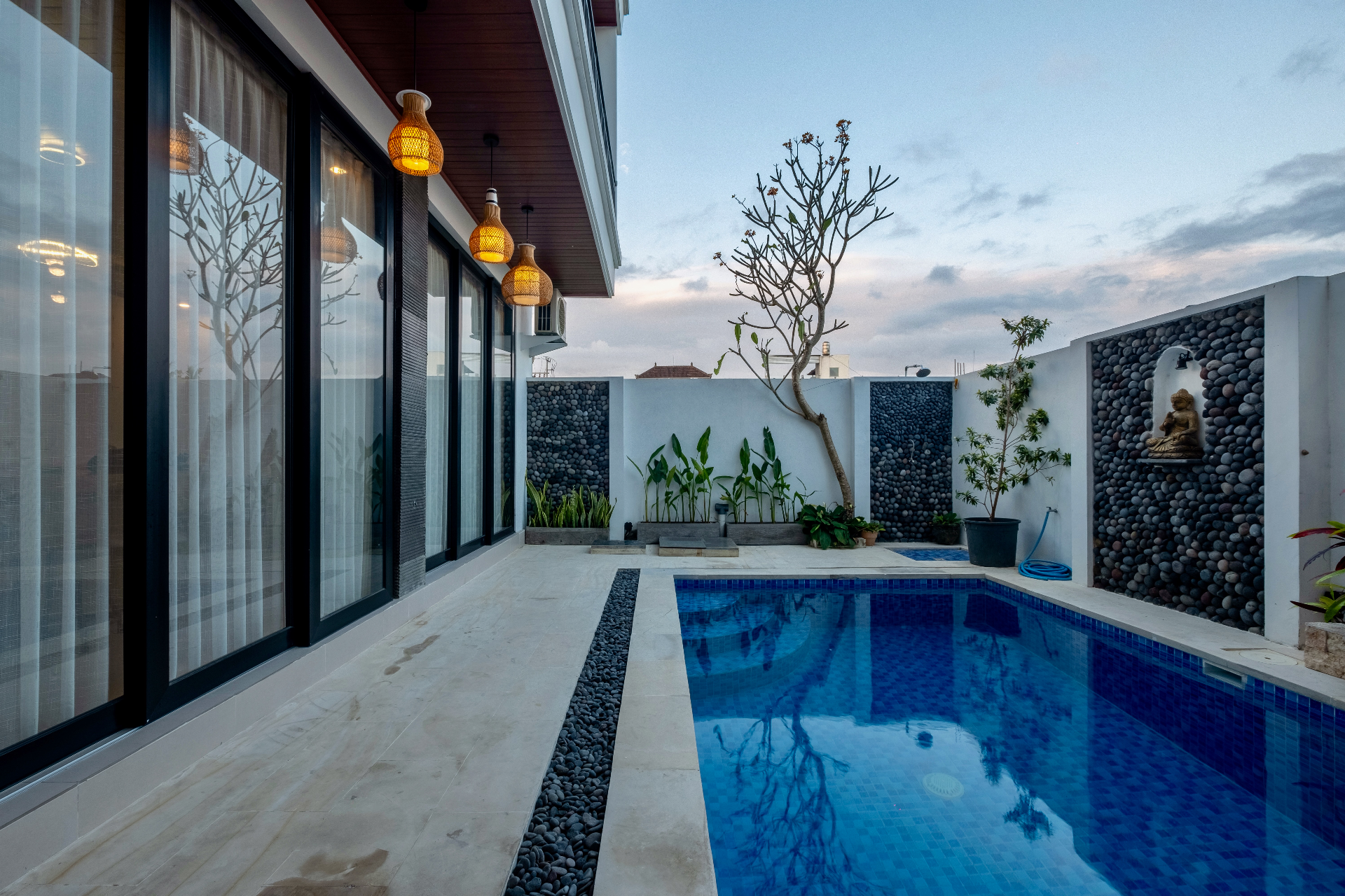 Villa 2 Bedrooms in Tumbak Bayuh, 2-bed villa for rent in Canggu – photo 13 of 15