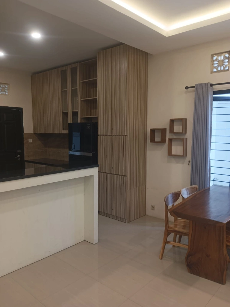 Considered 3BR Villa w/ Private Pool and Carport, 3-bed villa for rent in Pererenan – photo 6 of 15