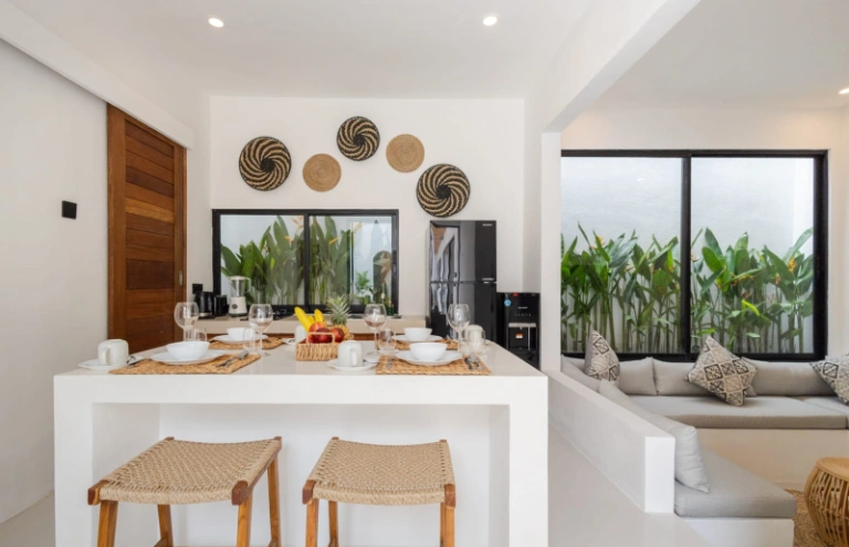 Brand New Modern 2 Bedroom Villa in Prime Berawa, 2-bed villa for rent in Canggu – photo 12 of 15