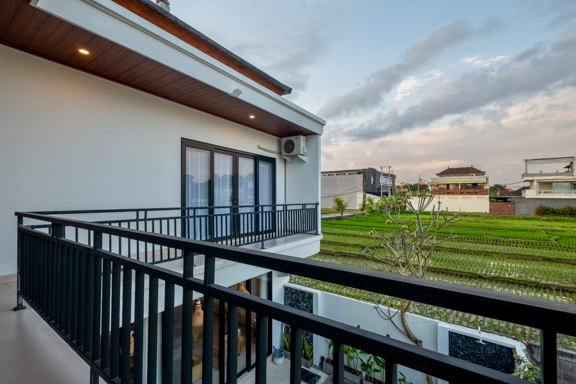 Villa 2 Bedrooms in Tumbak Bayuh, 2-bed villa for rent in Canggu – photo 12 of 15
