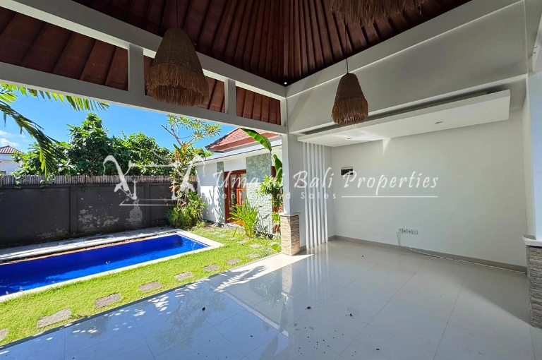 3BR Villa for Rent at Berawa, Bali, 3-bed villa for rent in Canggu – photo 13 of 13