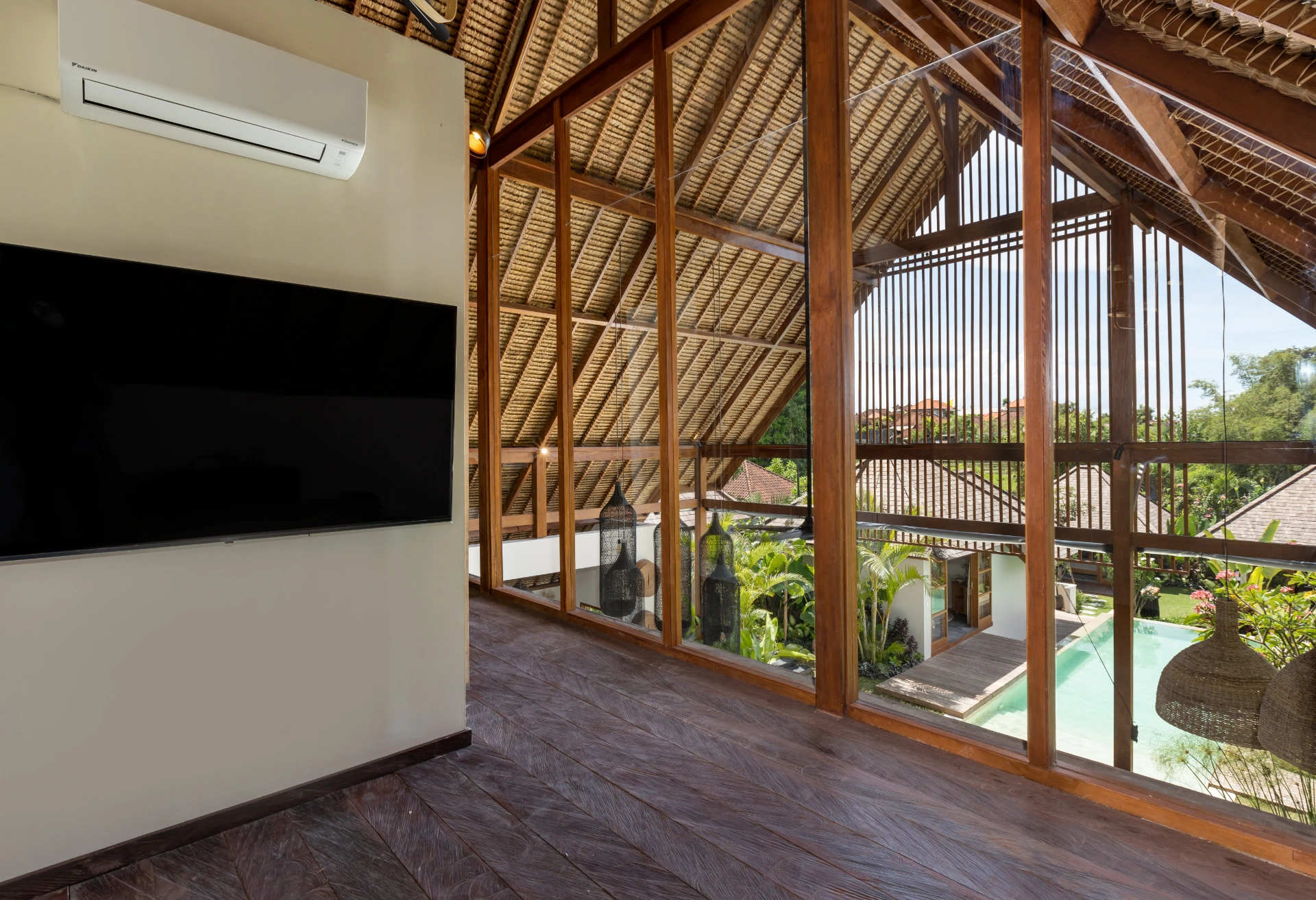 Villa Chempaka - Luxe Tropical 6BR Dream Villa in Canggu, 6-bed villa for rent in Seminyak – photo 15 of 15