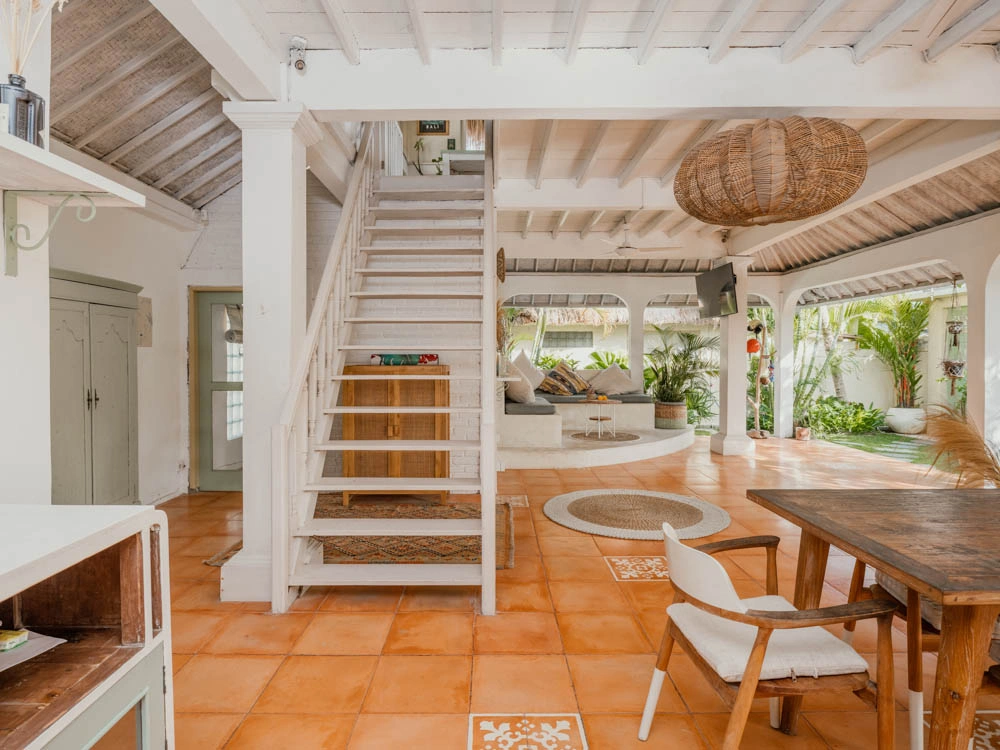 Charming 2-BR Villa 300 Meters From the Beach, 2-bed villa for rent in Canggu – photo 15 of 15