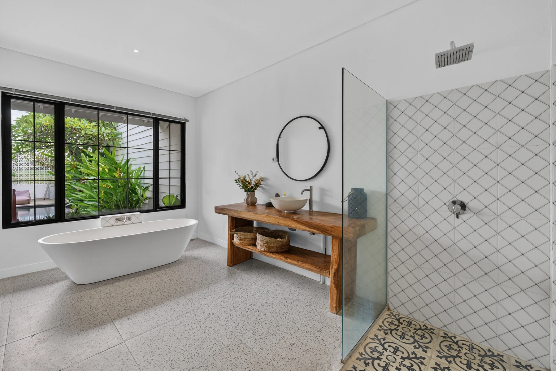 Villa Margarita – 4BR Tropical Retreat in Canggu, 4-bed villa for rent in Canggu – photo 9 of 15