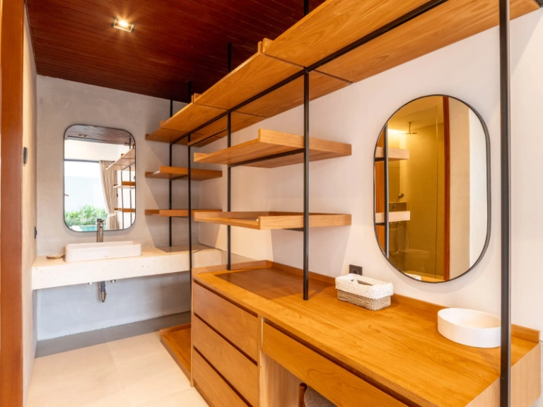 Vila Cove - Modern Luxury 4-Bedroom Villa in Central area of Canggu, 4-bed villa for rent in Canggu – photo 9 of 15