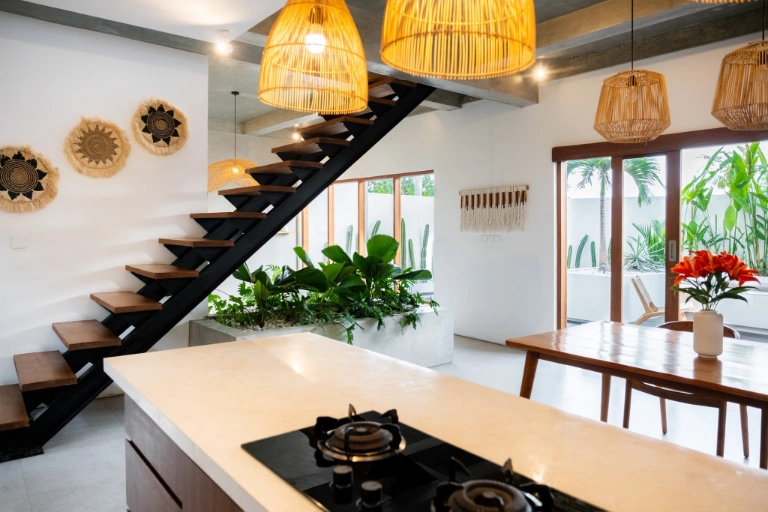 Modern Tropical 2 Bedroom Villa in Prime Berawa, 2-bed villa for rent in Canggu – photo 10 of 15
