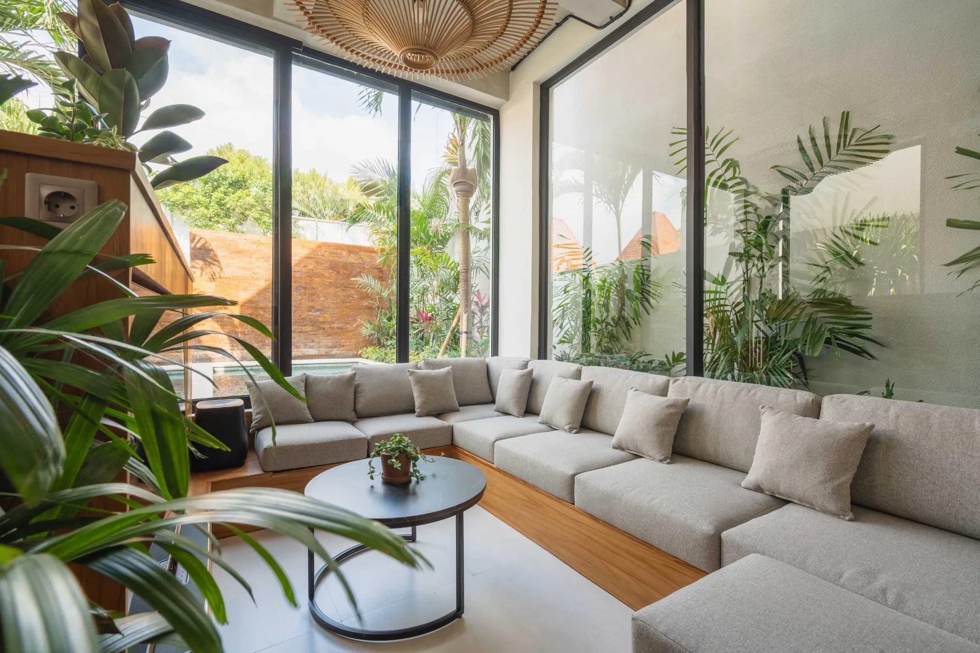 Makia Loft - NEW! Chic 1BD Loft, in the Heart of Canggu, 1-bed villa for rent in Canggu – photo 6 of 15