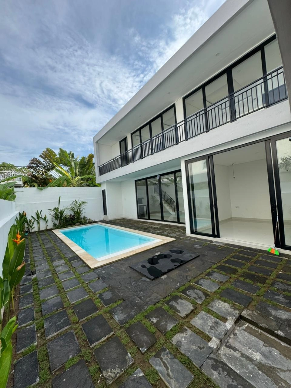 Villa For Rent 3 Bed In Padonan,Tibubeneng Bali, 3-bed villa for rent in Canggu – photo 5 of 15