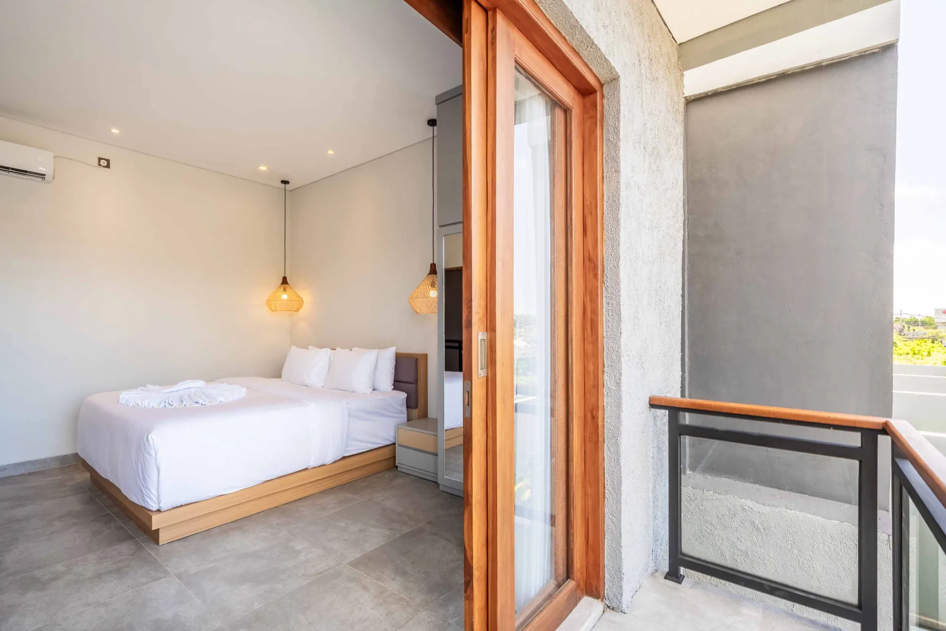 Brand New 2 Minimalist Homey Villa in Jimbaran, 2-bed villa for rent in Uluwatu – photo 12 of 15