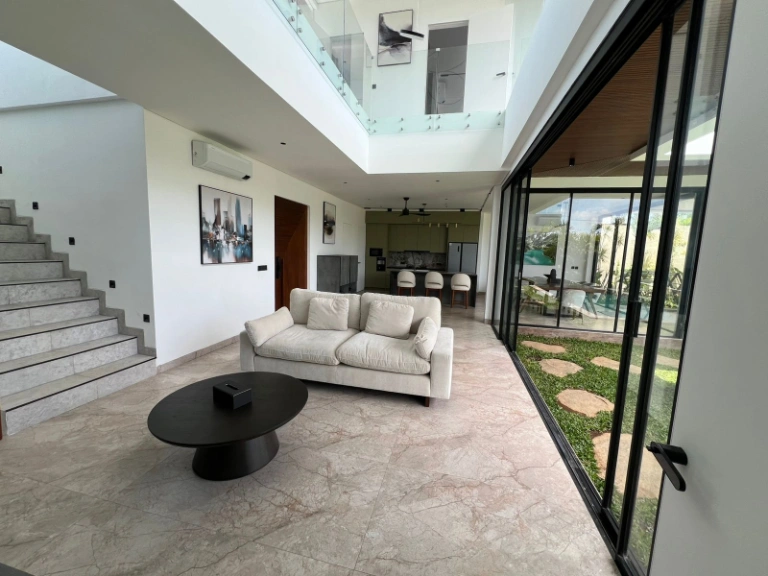 Villa Belkin Ubud - Brand New Luxury Modern 3-Bedroom Villa with Rice Field View, 3-bed villa for rent in Ubud – photo 6 of 15