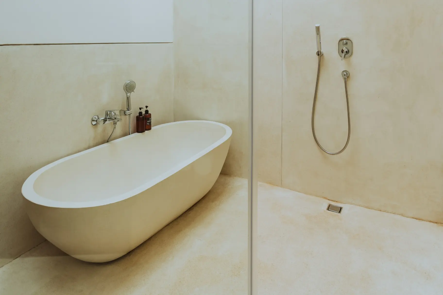 Yahvi - 1BR Mediterranean Central Canggu Stay | Sleek Pool, 1-bed villa for rent in Canggu – photo 13 of 13