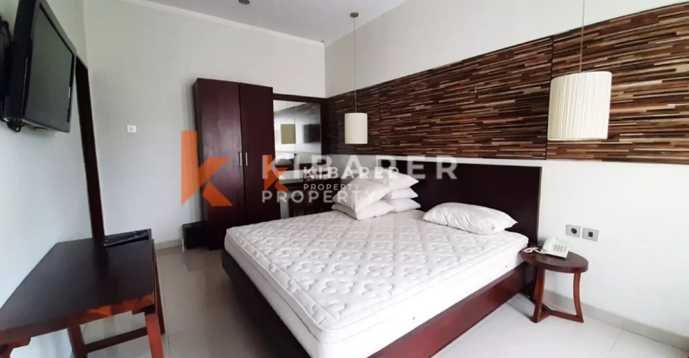 Simple & Cozy Two Bedroom Pool Villa Nestled in Kerobokan, 2-bed villa for rent in Seminyak – photo 9 of 11