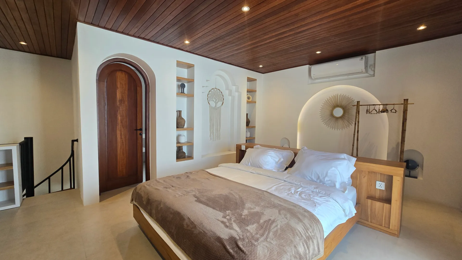 Villa For Rent 3 Bed In Pererenan,Badung Bali, 3-bed villa for rent in Pererenan – photo 10 of 15