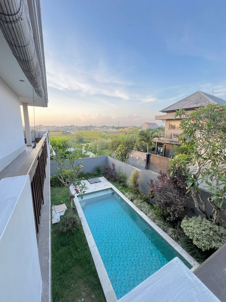 4 Bedrooms Villa in Canggu for Yearly & Leasehold, 4-bed villa for rent in Canggu – photo 5 of 15