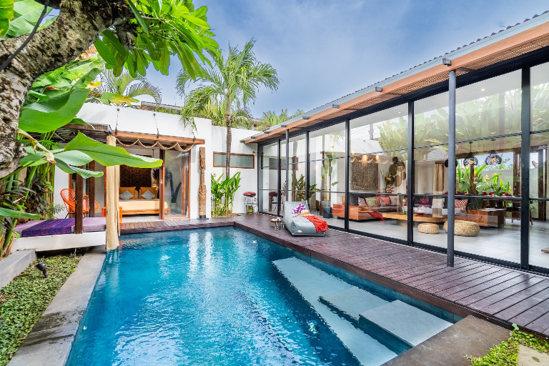 Design • Peaceful Zen • 5' Bike @Beach •BBQ• Seminyak-Canggu, 3-bed villa for rent in Seminyak – photo 14 of 15