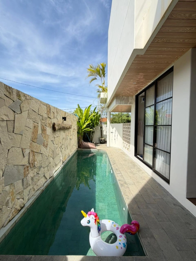 An - for Rent Modern Mediteranian near Beah at Kutuh, 3-bed villa for rent in Nusa Dua – photo 7 of 15