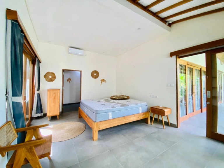 3 Bedroom Villa for Yearly Rent in Canggu, 3-bed villa for rent in Canggu – photo 15 of 15