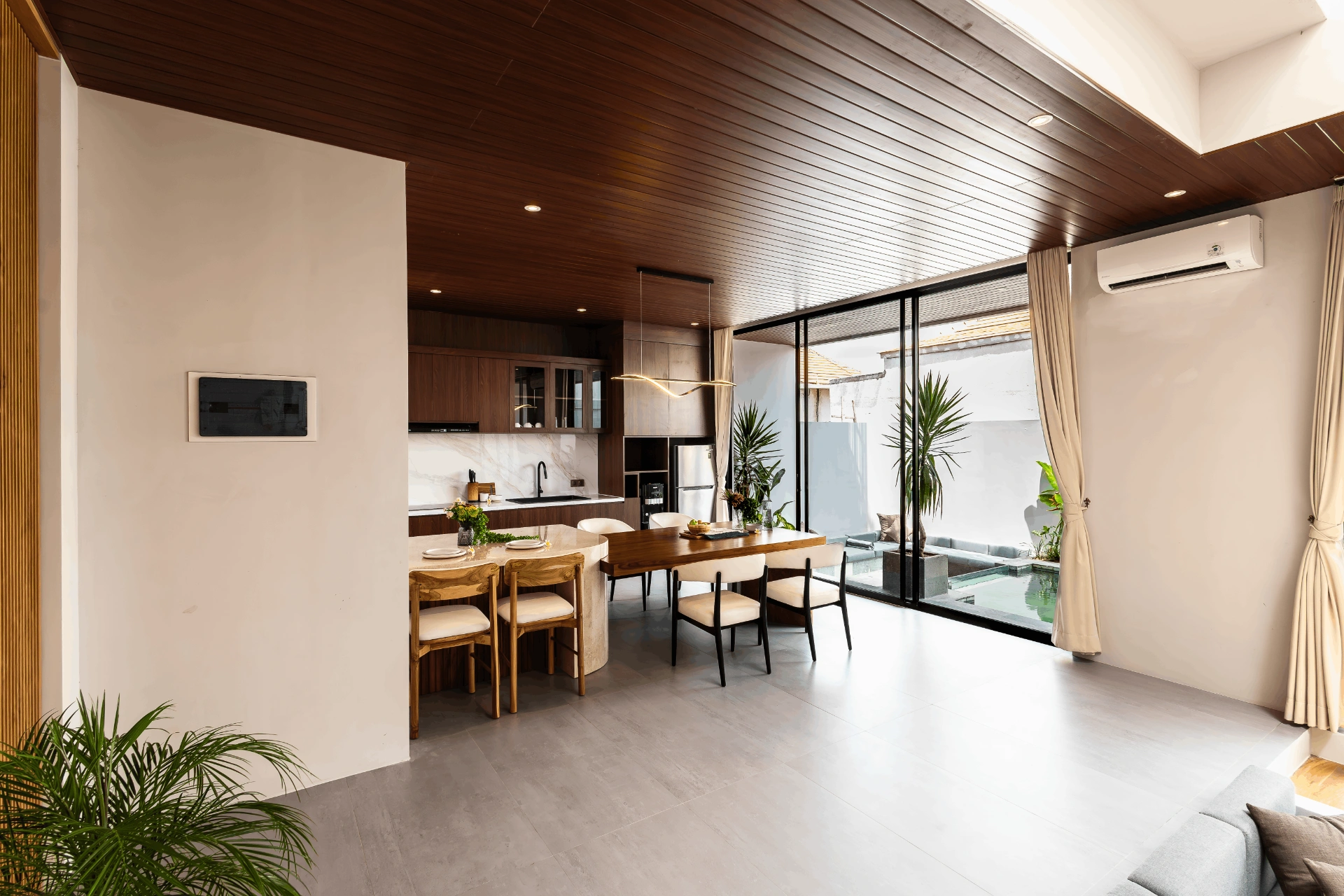 Modern 2BR Villa in Cemagi, 2-bed villa for rent in Seseh – photo 13 of 15
